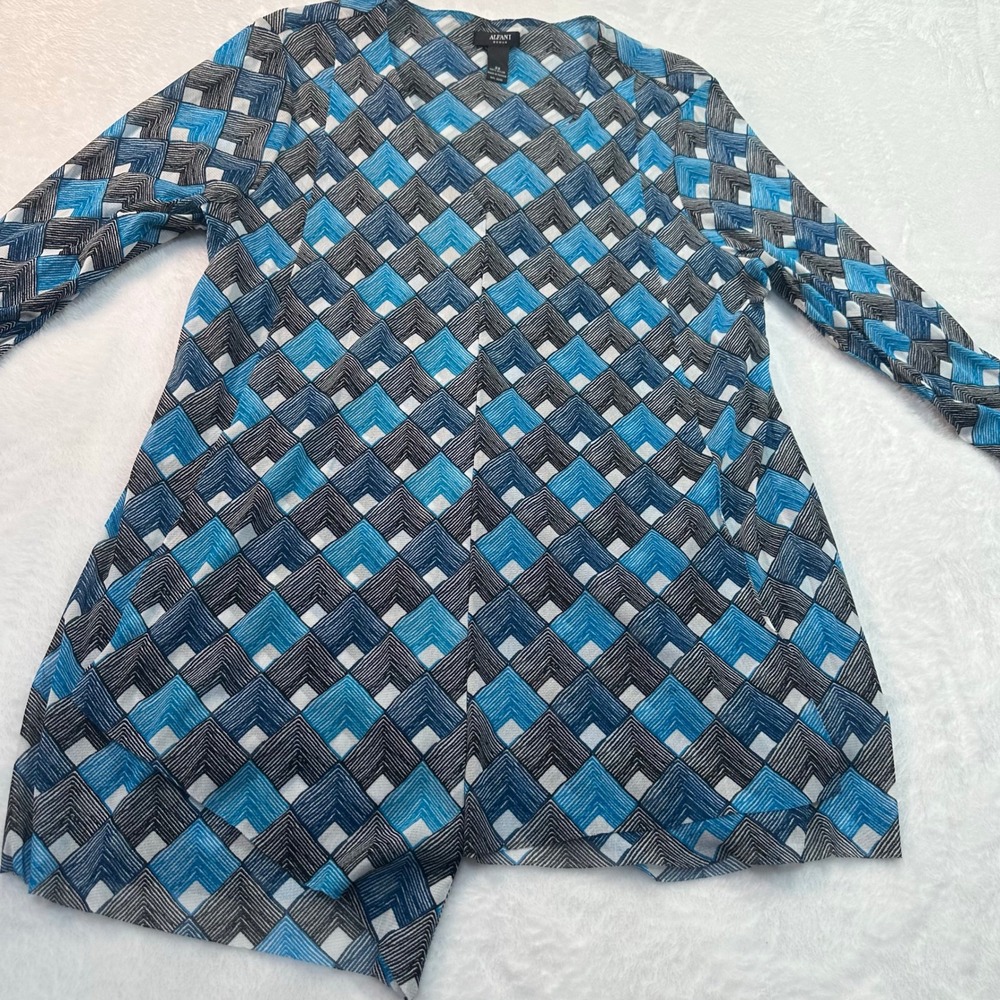 Alfani Woman Tunic Top Womens 2X Blue Geometric Mesh‎ Ruched Sleeve V-Neck